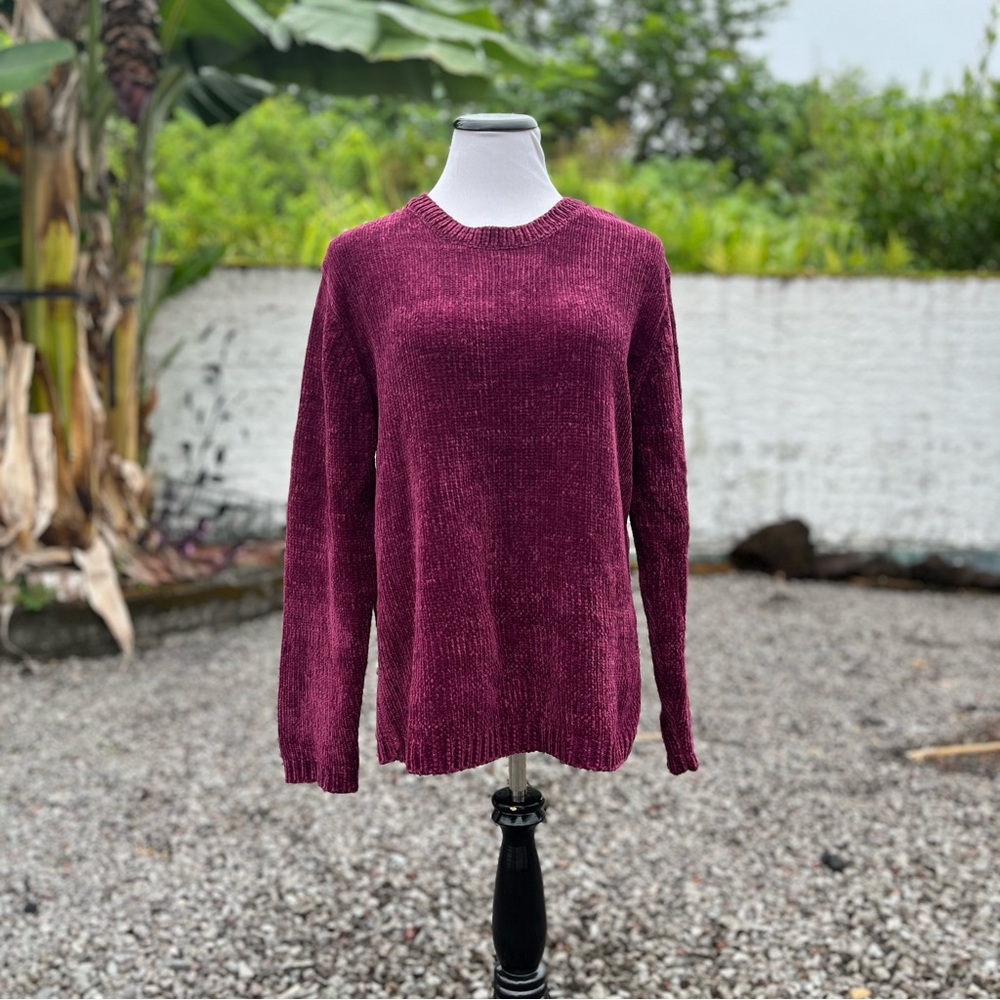 Vintage 100% Acrylic Purple Sweater